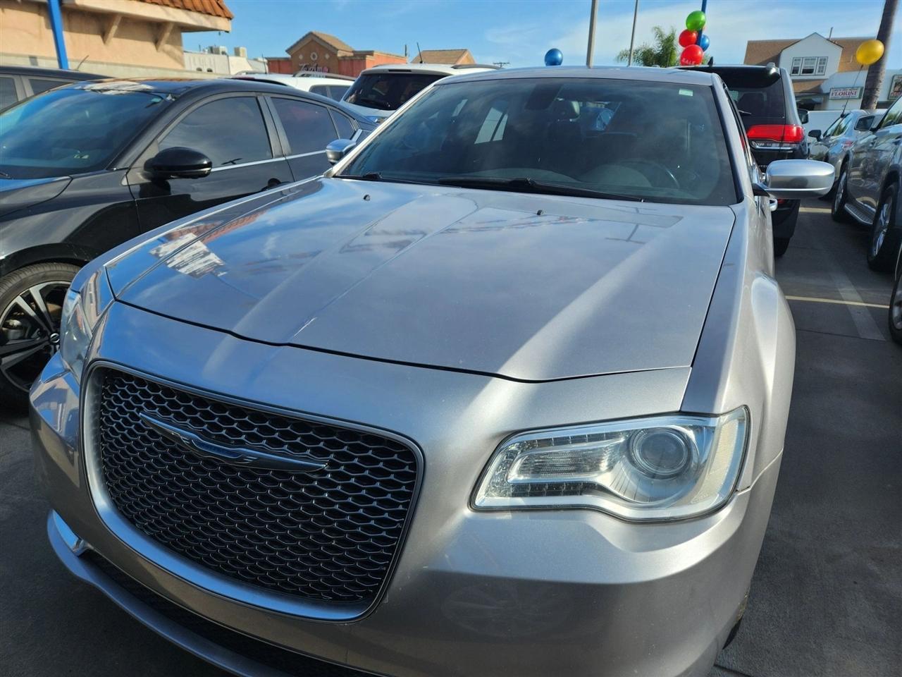 Chrysler 300  2016