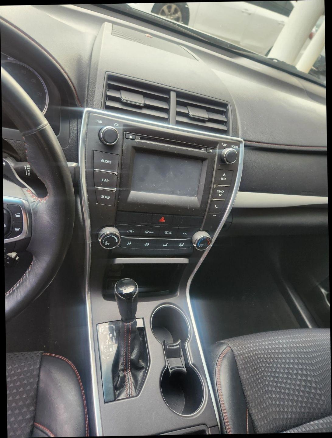 Toyota Camry  2015