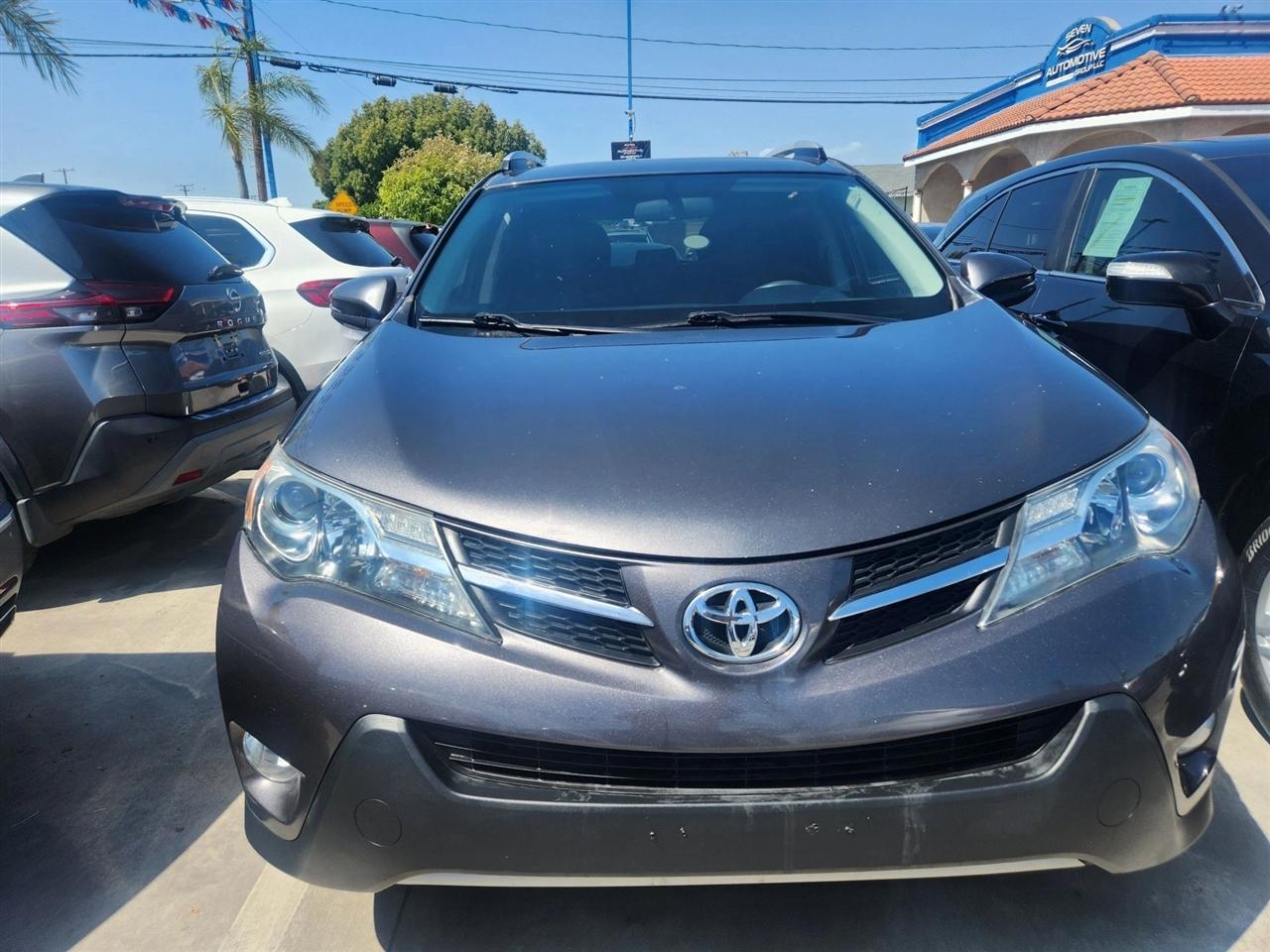 Toyota RAV4  2014