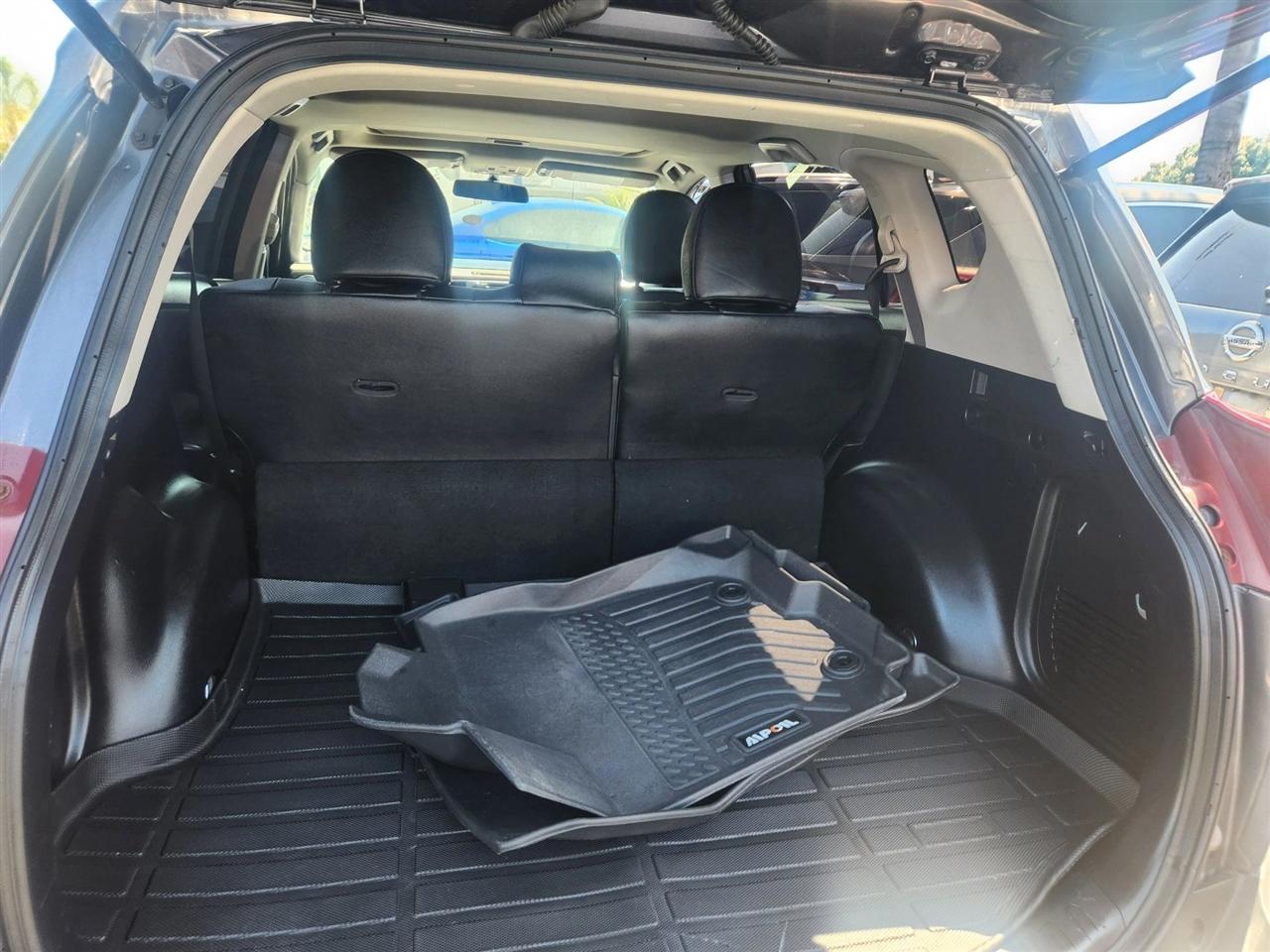 Toyota RAV4  2014