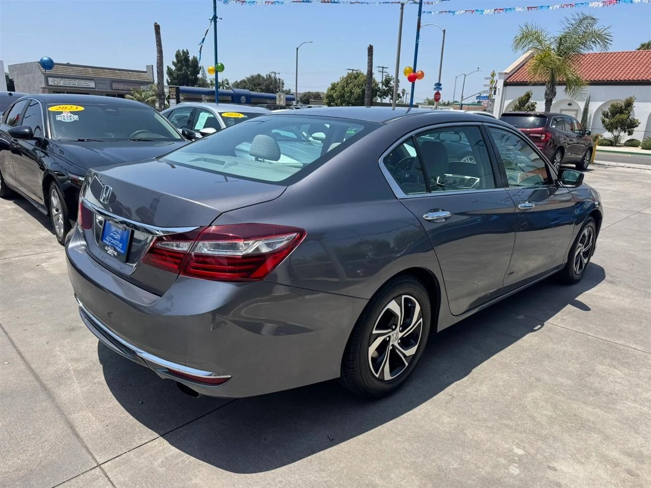 Honda Accord  2017