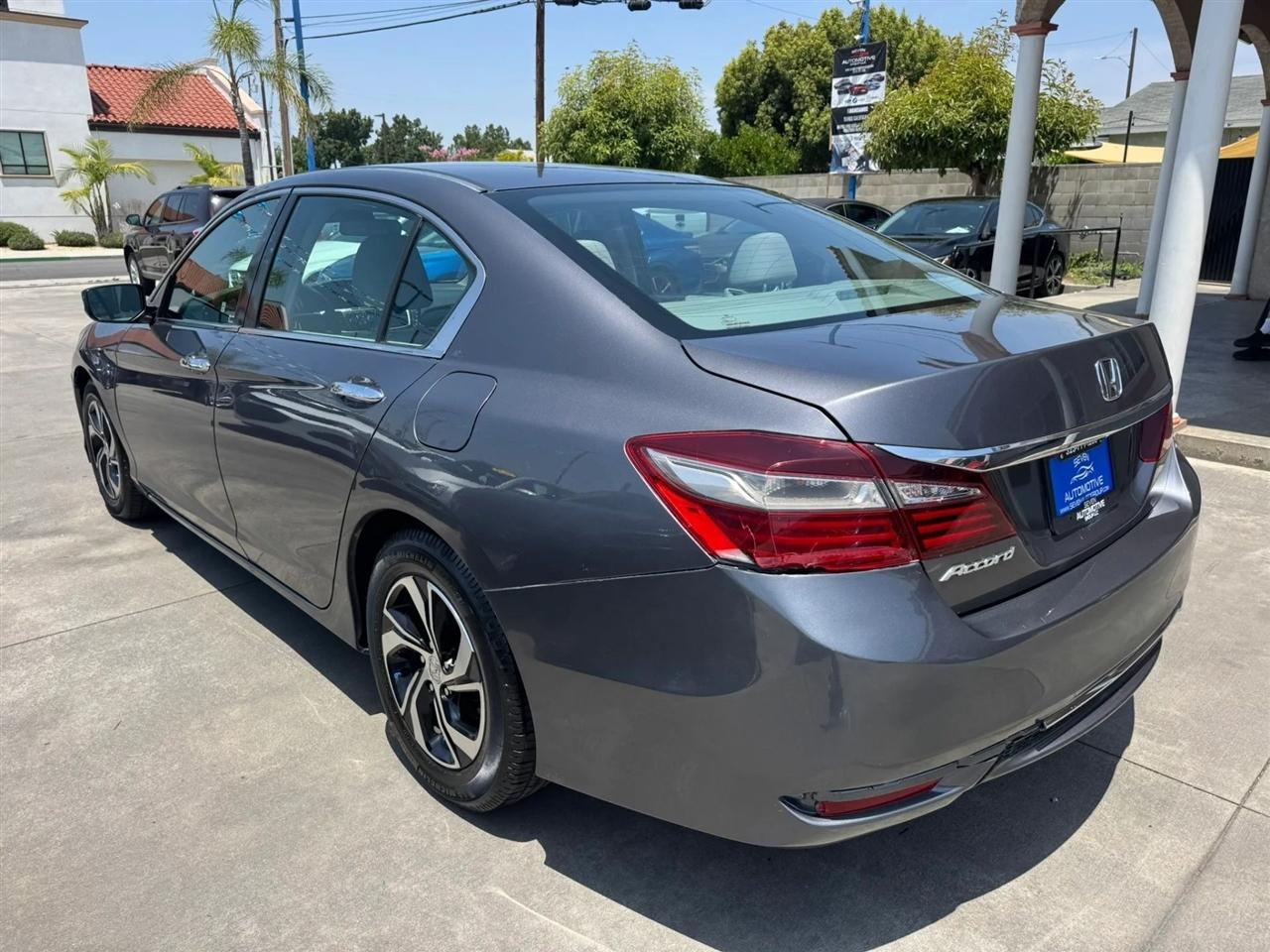 Honda Accord  2017