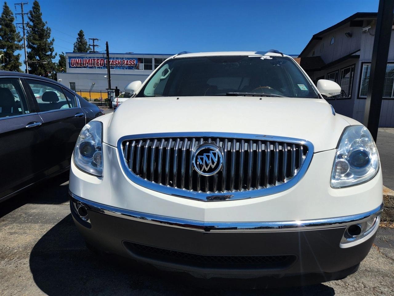 Buick Enclave  2011