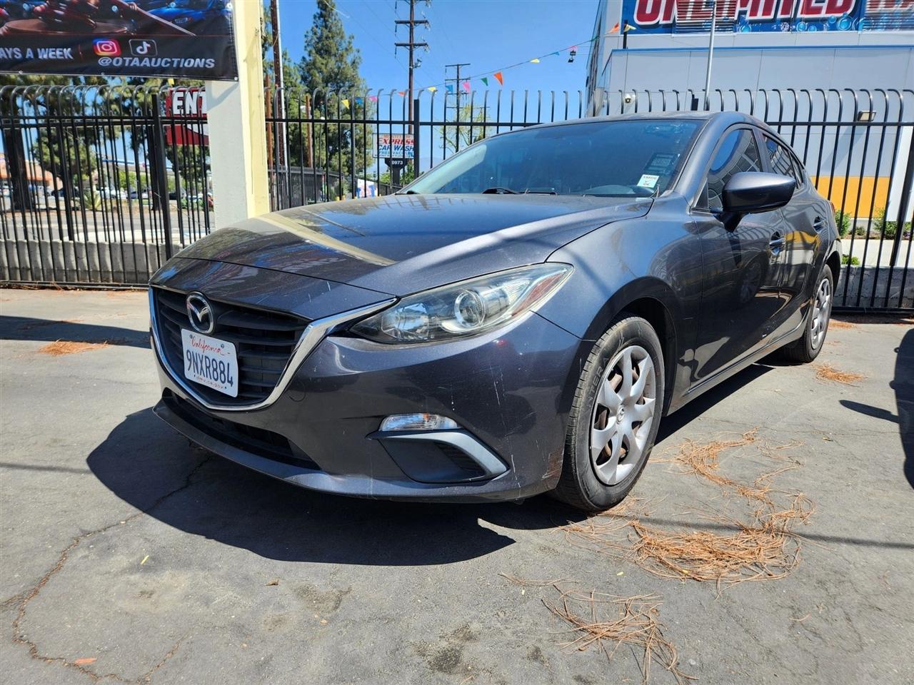 Mazda MAZDA3  2016