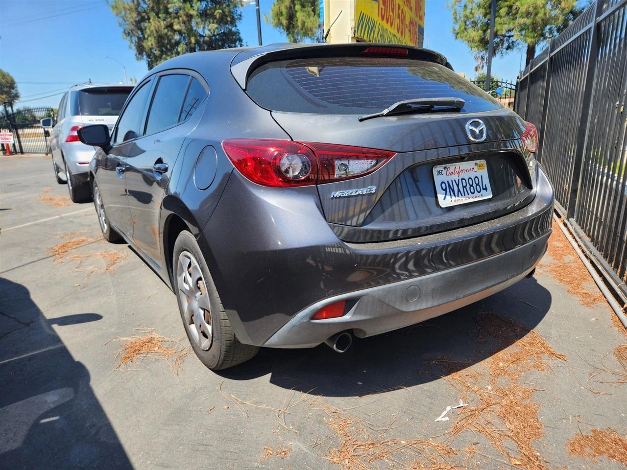 Mazda MAZDA3  2016