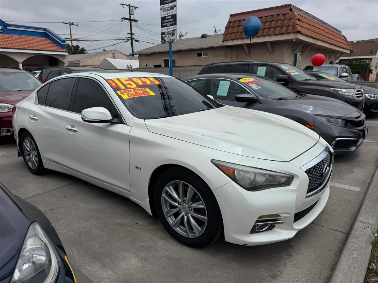 Infiniti Q50  2016