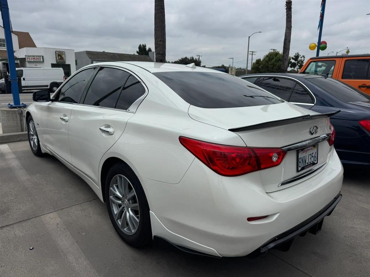 Infiniti Q50  2016