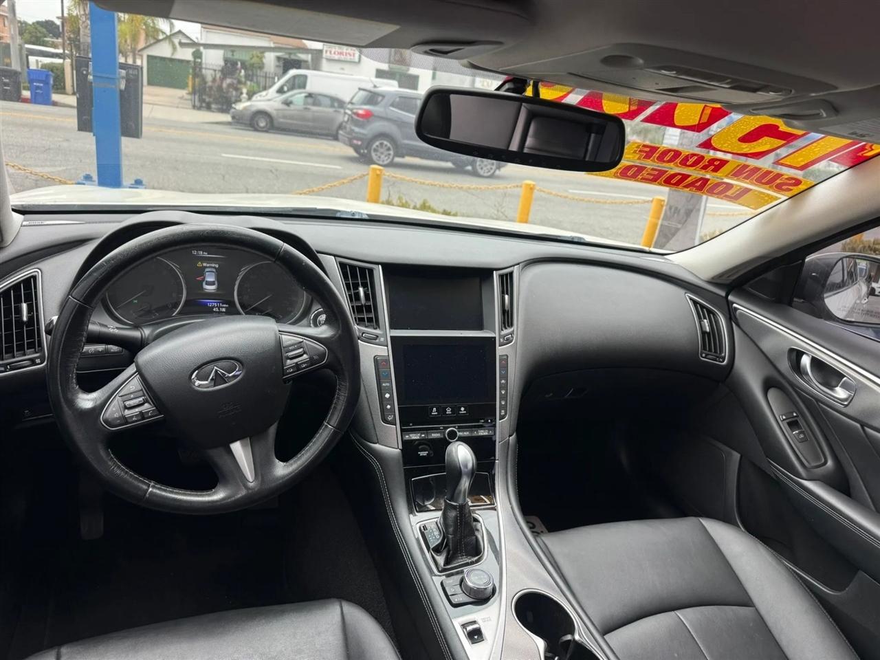 Infiniti Q50  2016