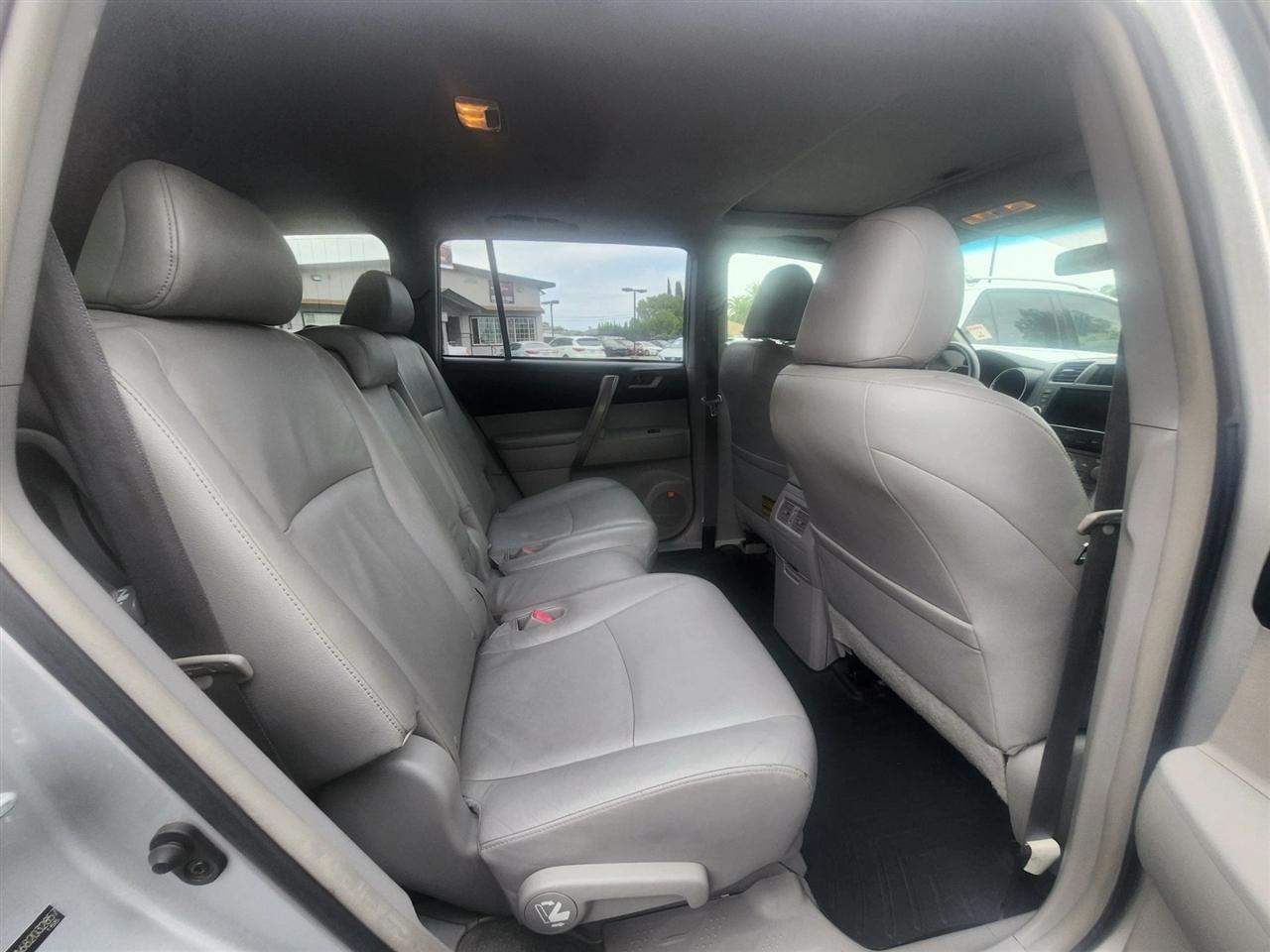 Toyota Highlander  2008