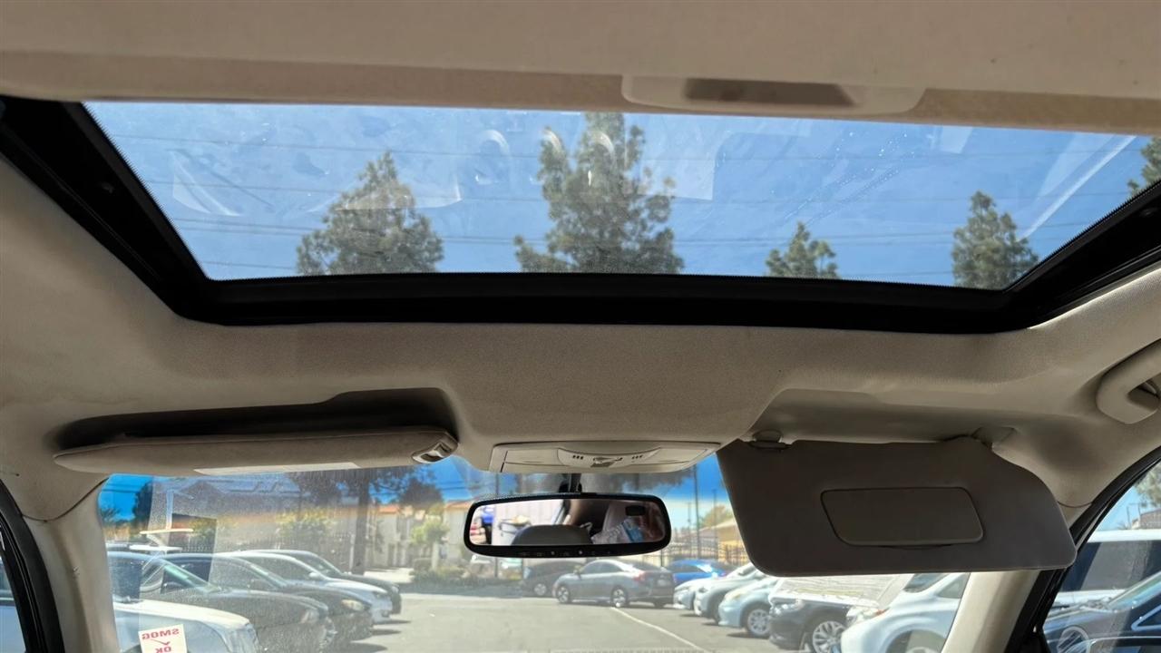 Nissan Altima  2012