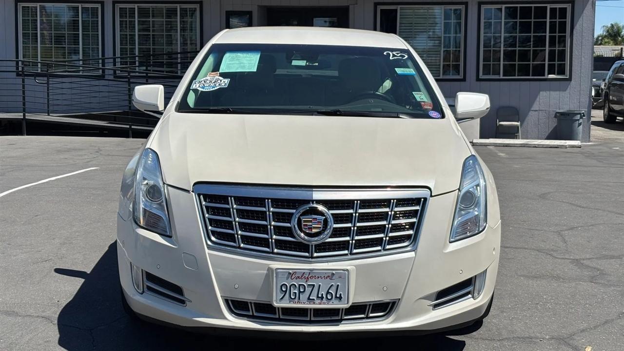 Cadillac XTS  2014