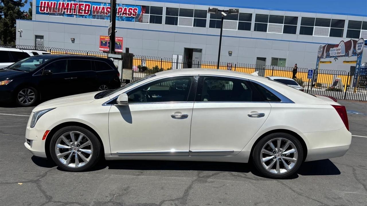 Cadillac XTS  2014