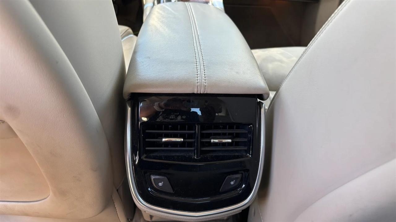 Cadillac XTS  2014