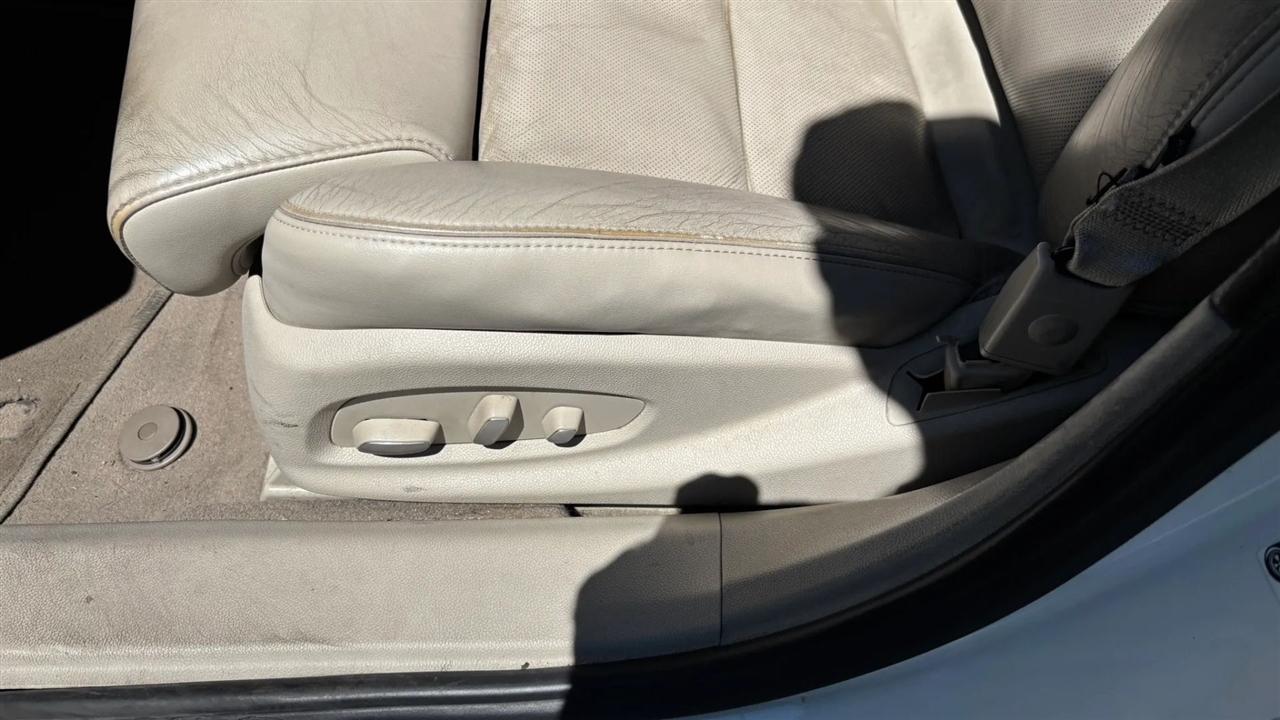 Cadillac XTS  2014