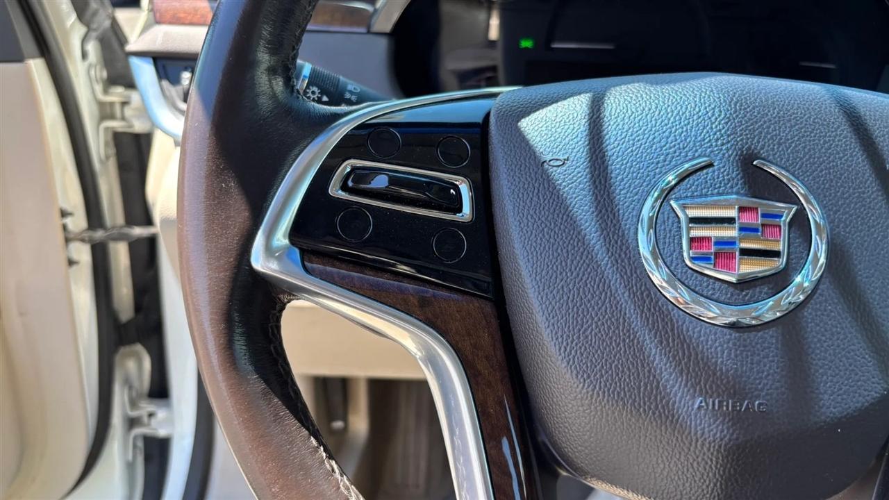 Cadillac XTS  2014