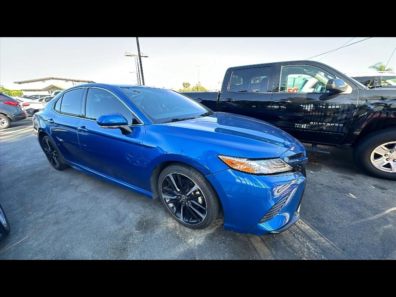 Toyota Camry  2020