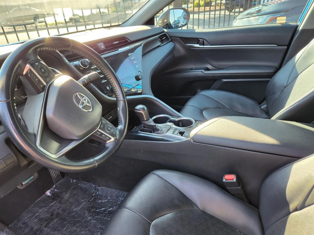 Toyota Camry  2020