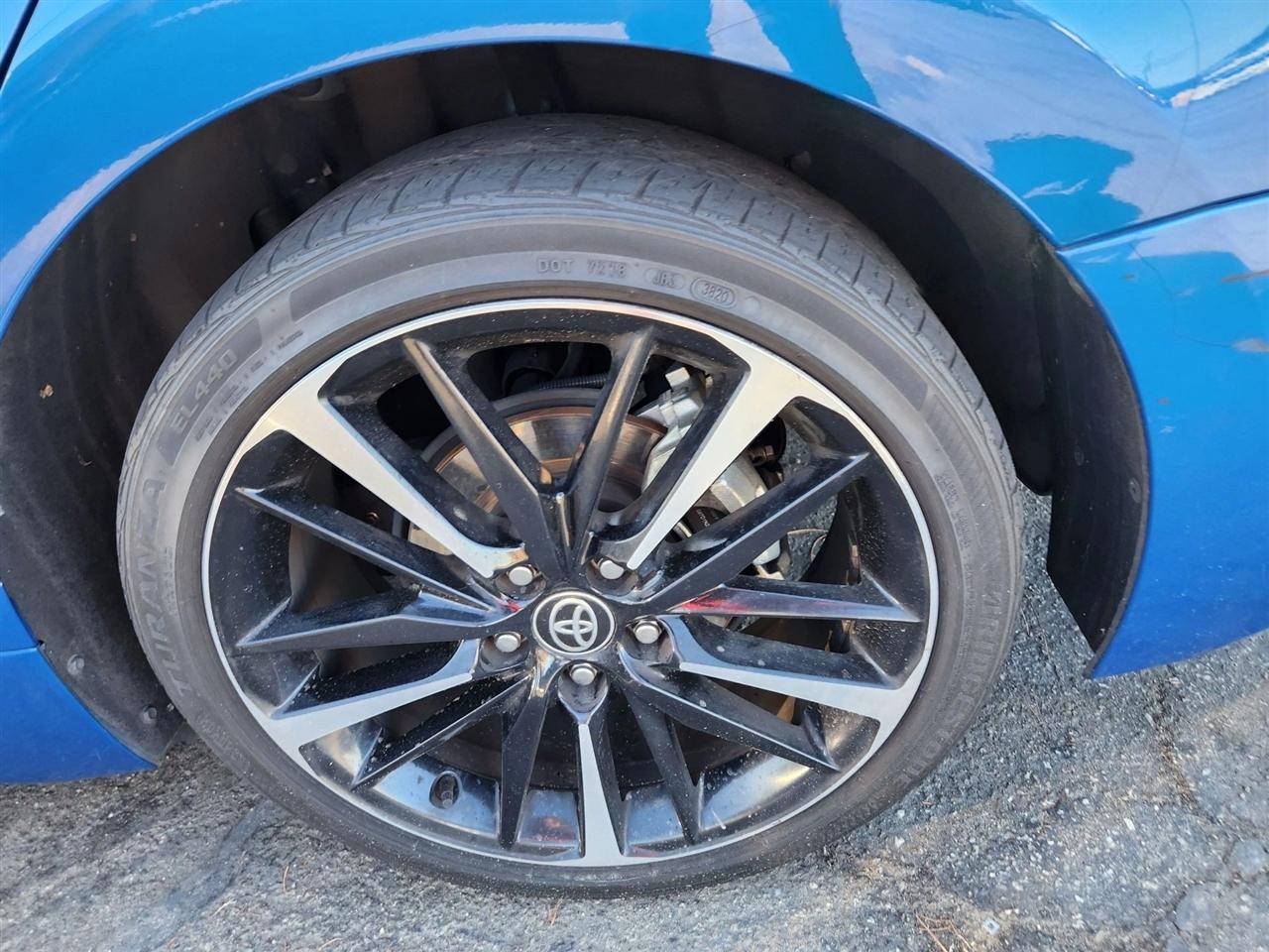 Toyota Camry  2020