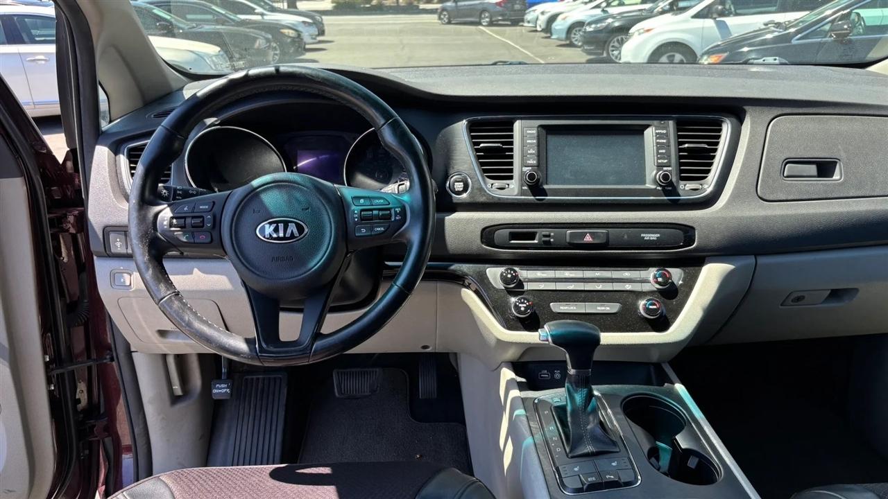 Kia Sedona  2017