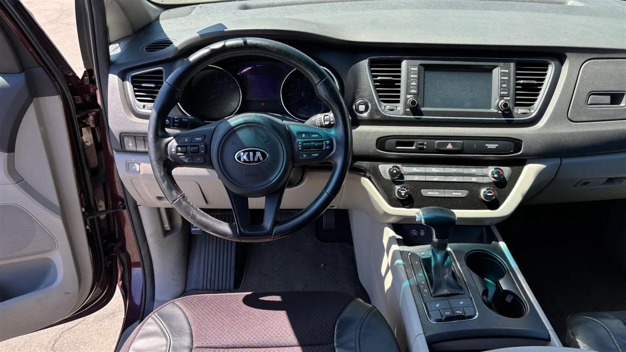 Kia Sedona  2017