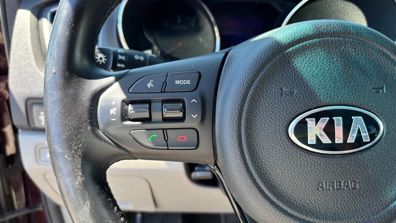 Kia Sedona  2017