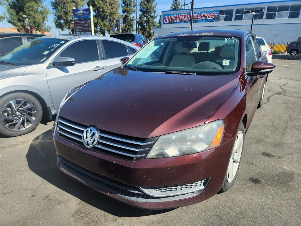 Volkswagen Passat  2012