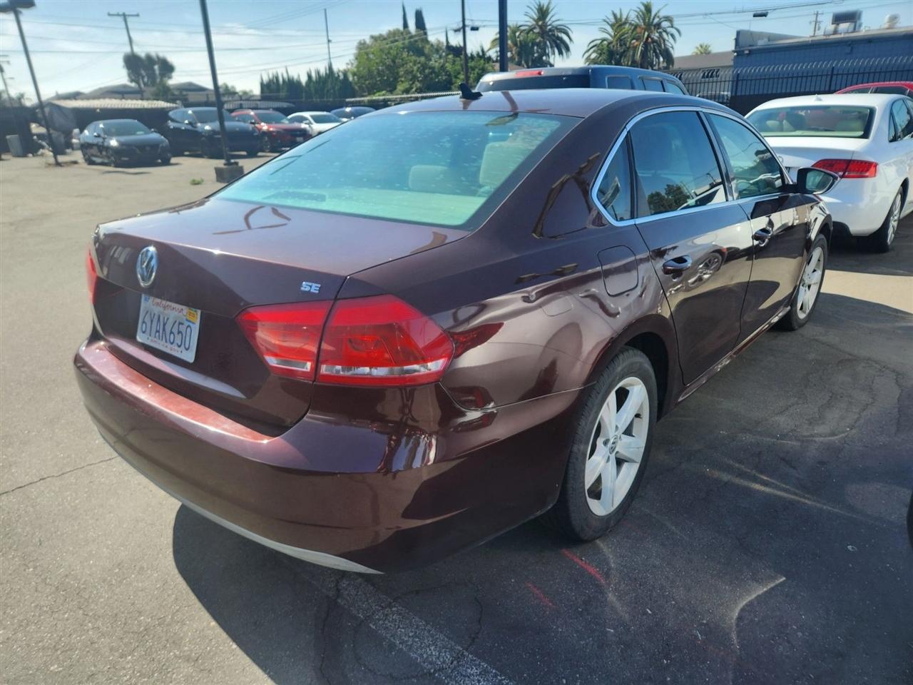 Volkswagen Passat  2012