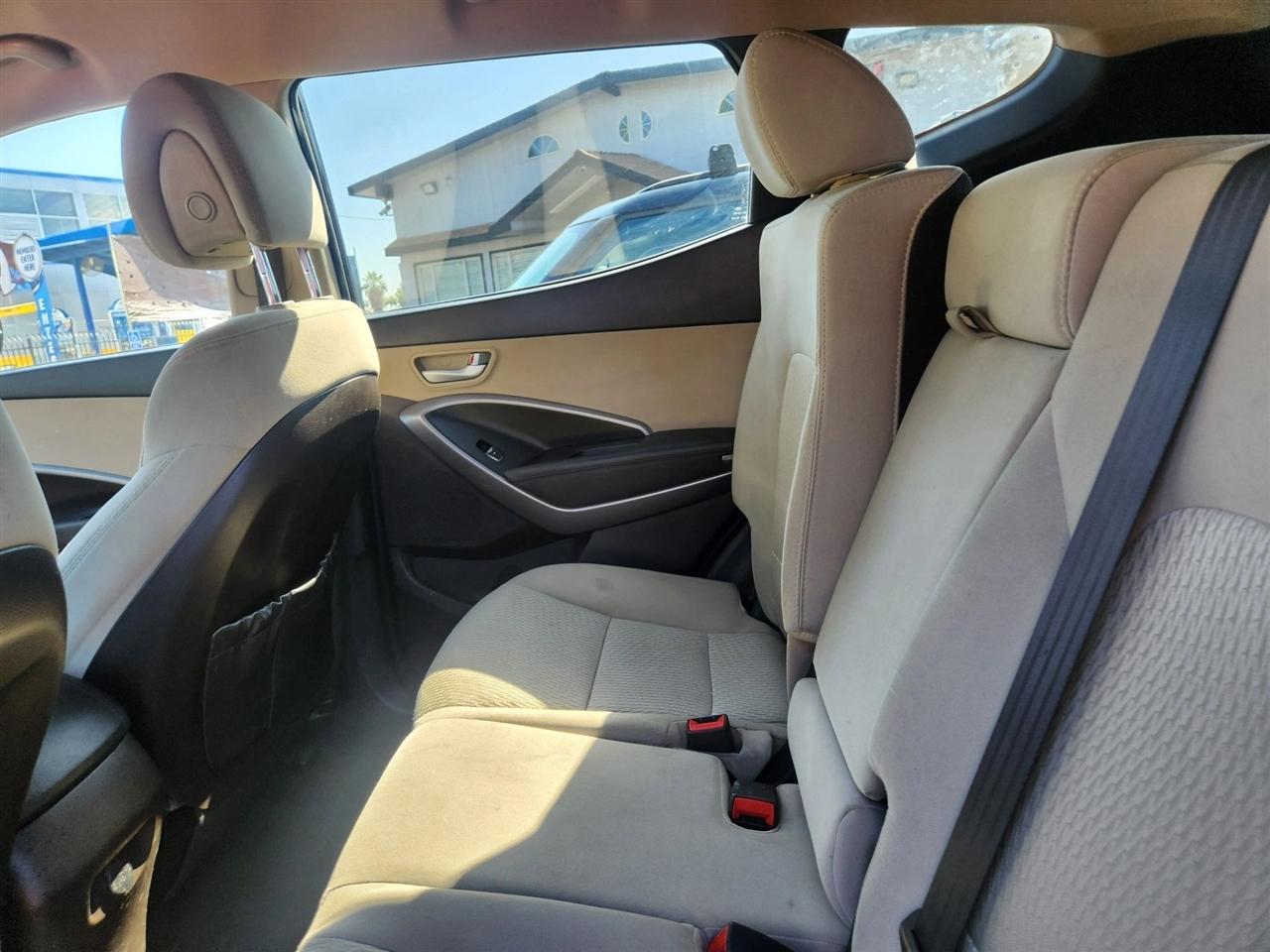 Hyundai Santa Fe  2016