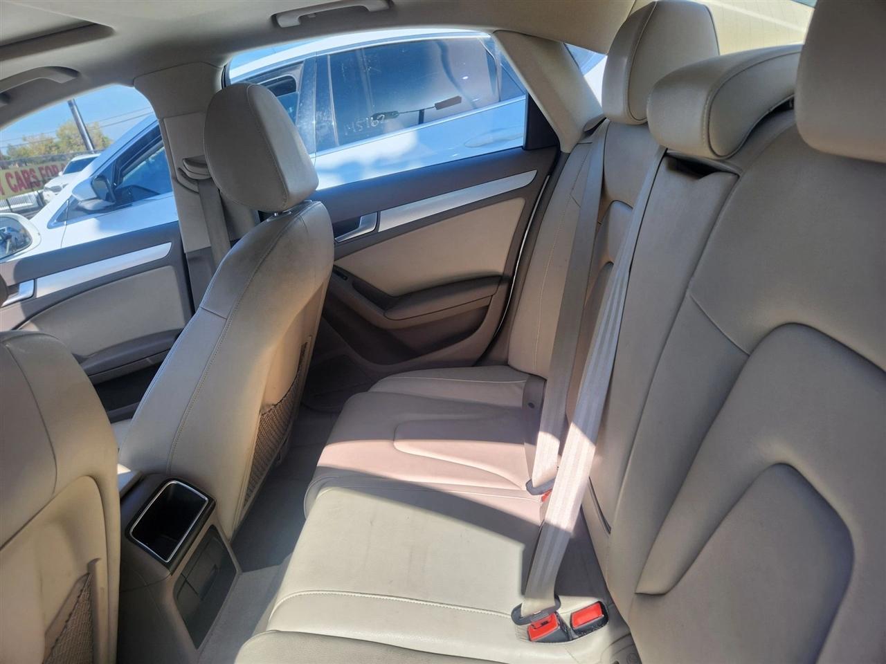 Audi A4  2012