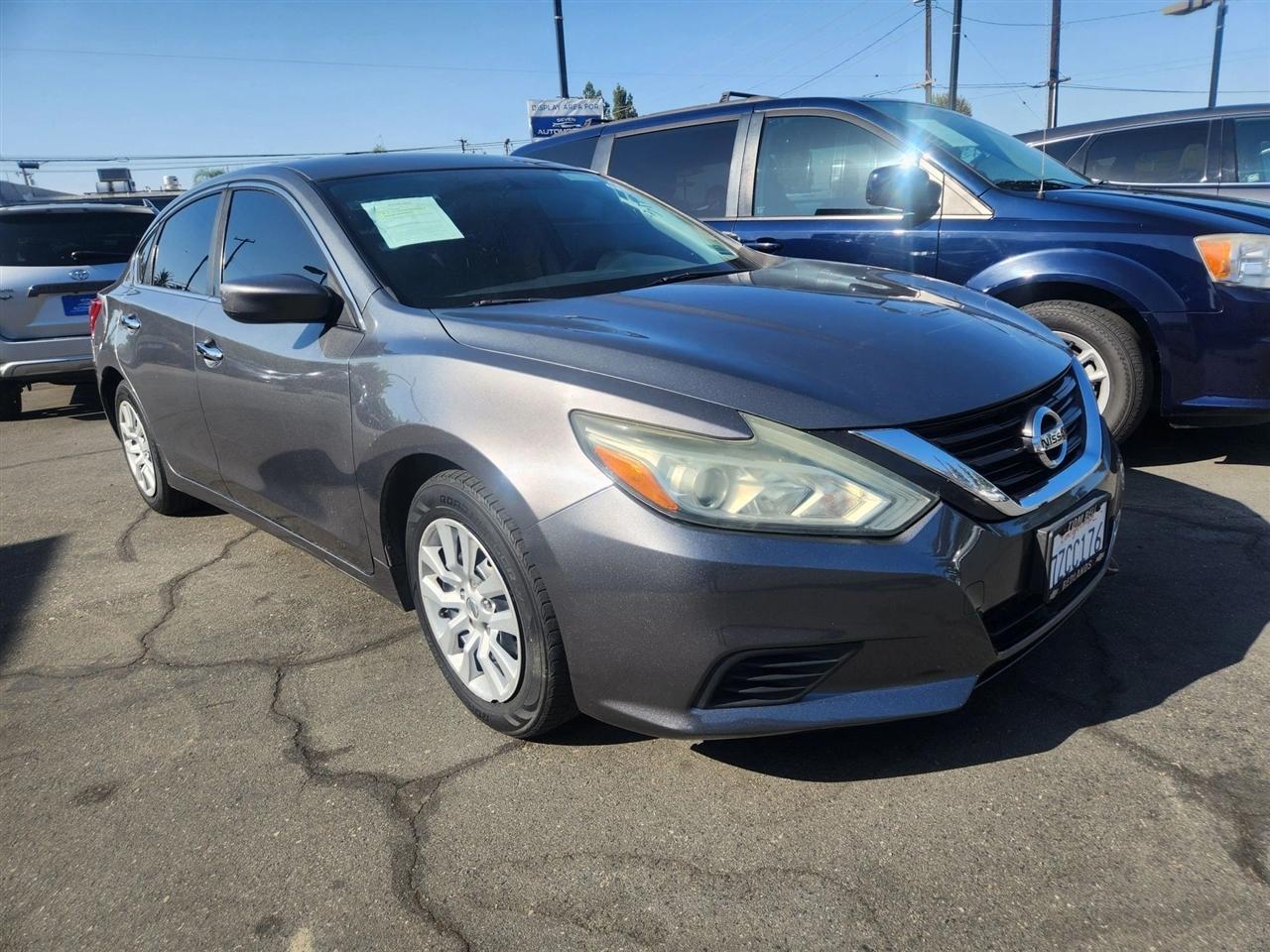 Nissan Altima  2017