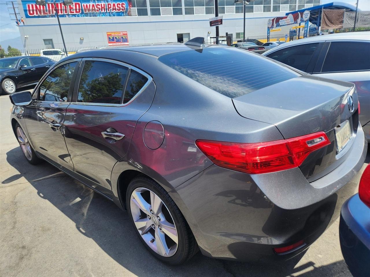 Acura ILX  2013
