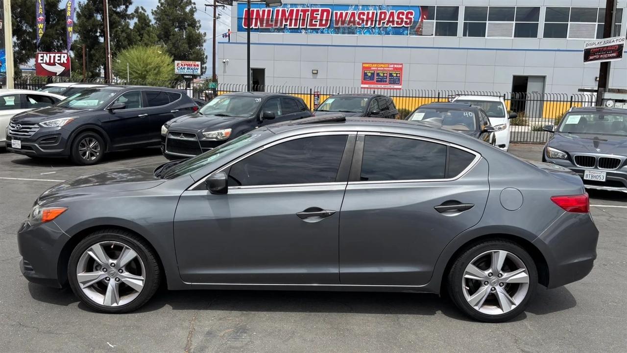 Acura ILX  2013