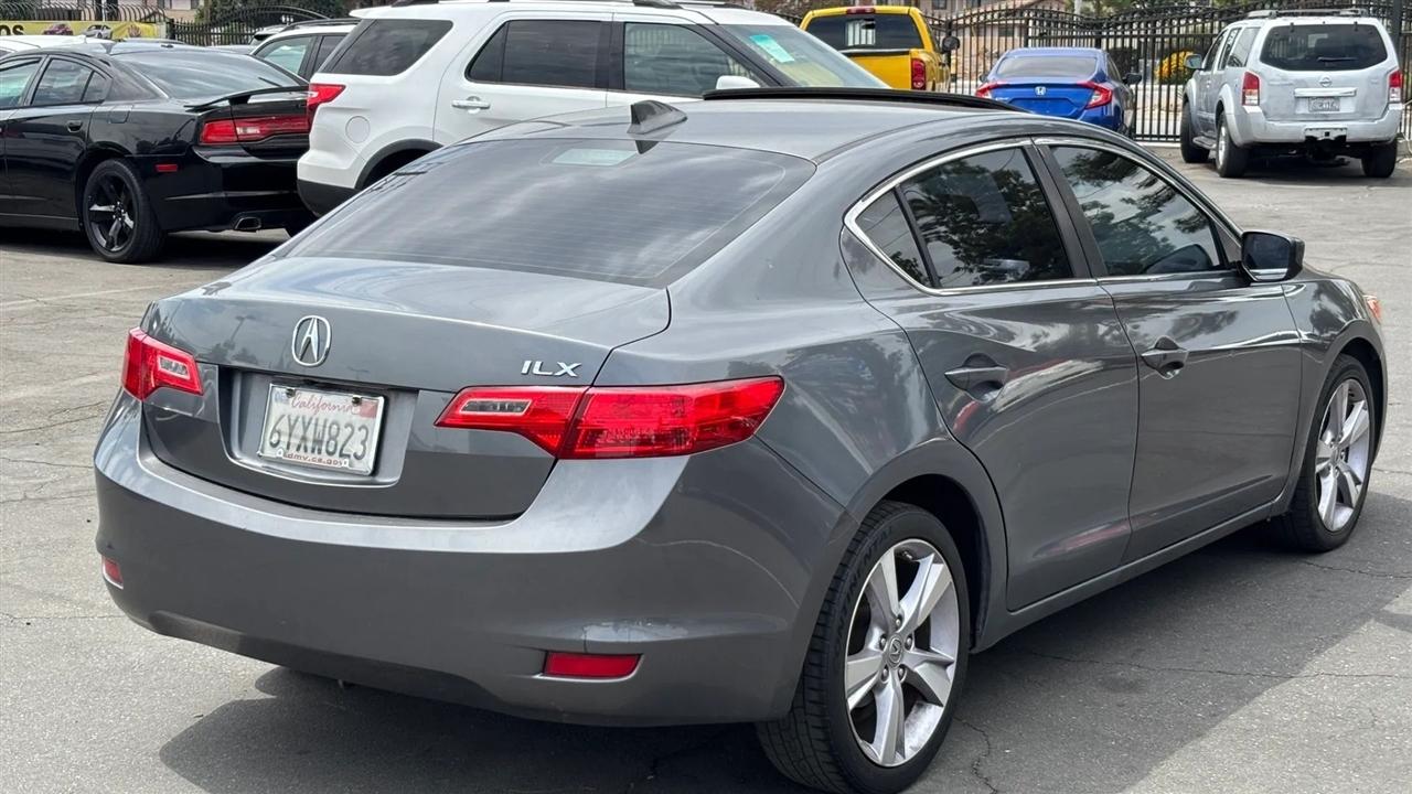 Acura ILX  2013