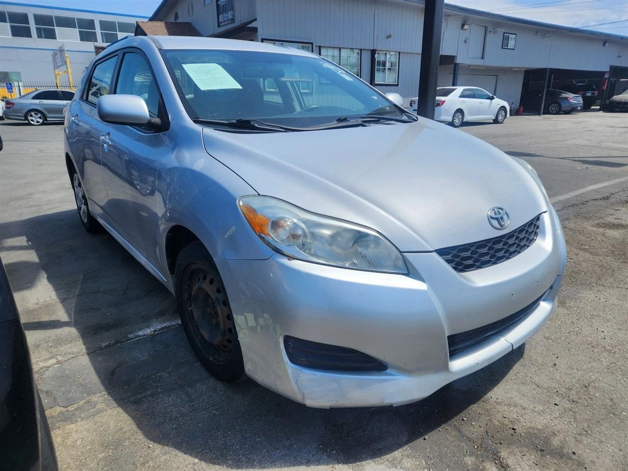 Toyota Matrix  2009