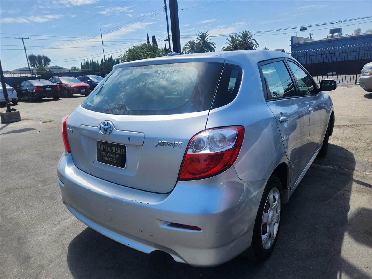 Toyota Matrix  2009