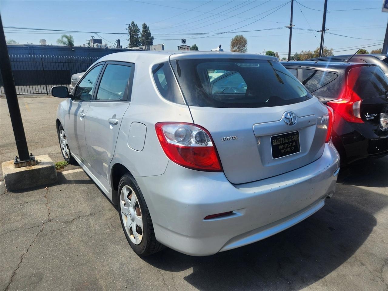 Toyota Matrix  2009