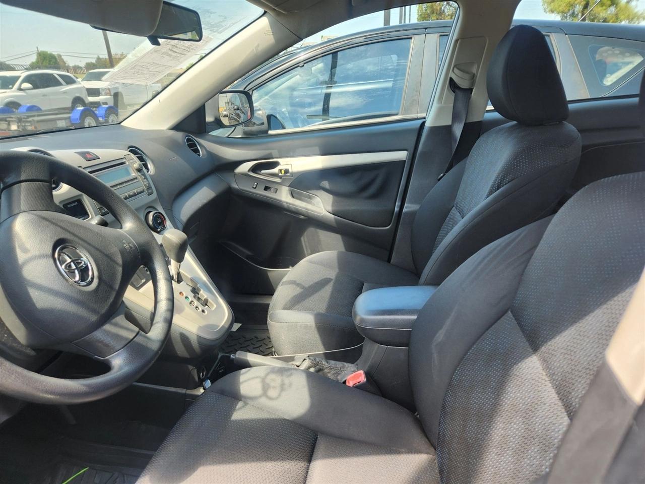Toyota Matrix  2009