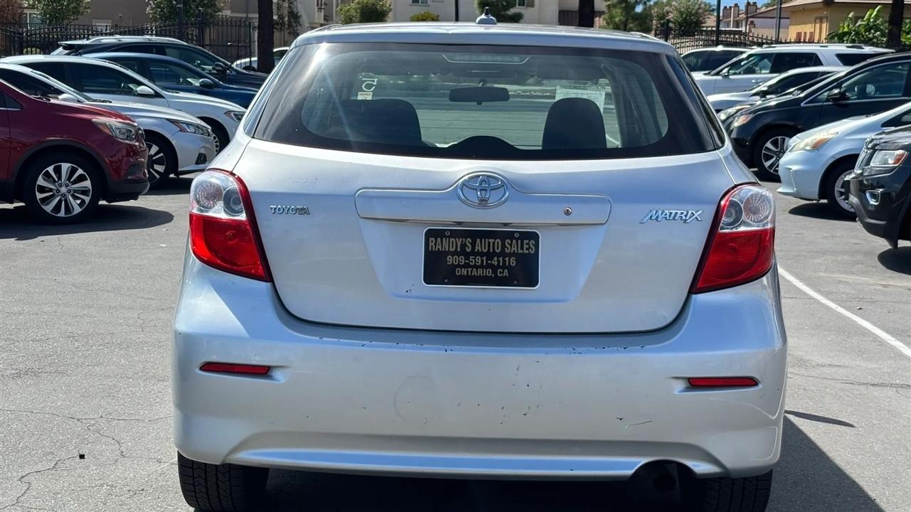 Toyota Matrix  2009