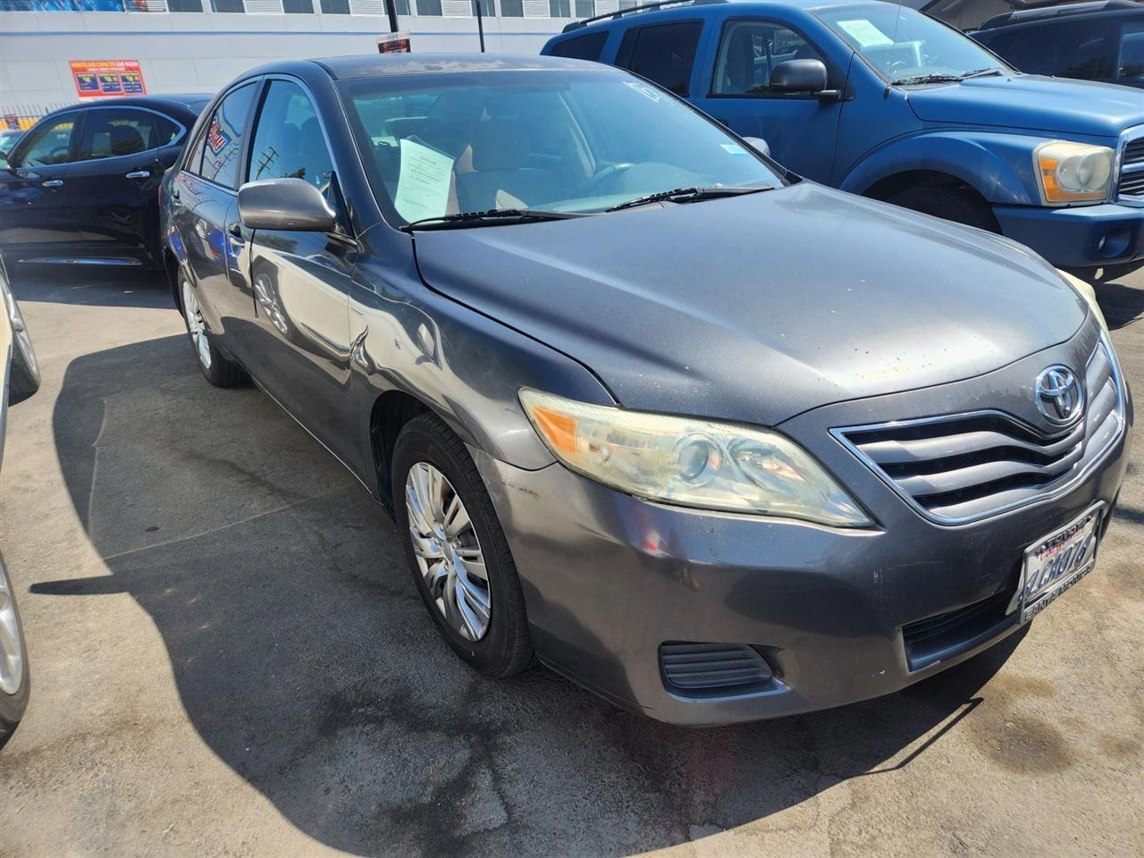 2010 Toyota Camry LE Sedan 4D