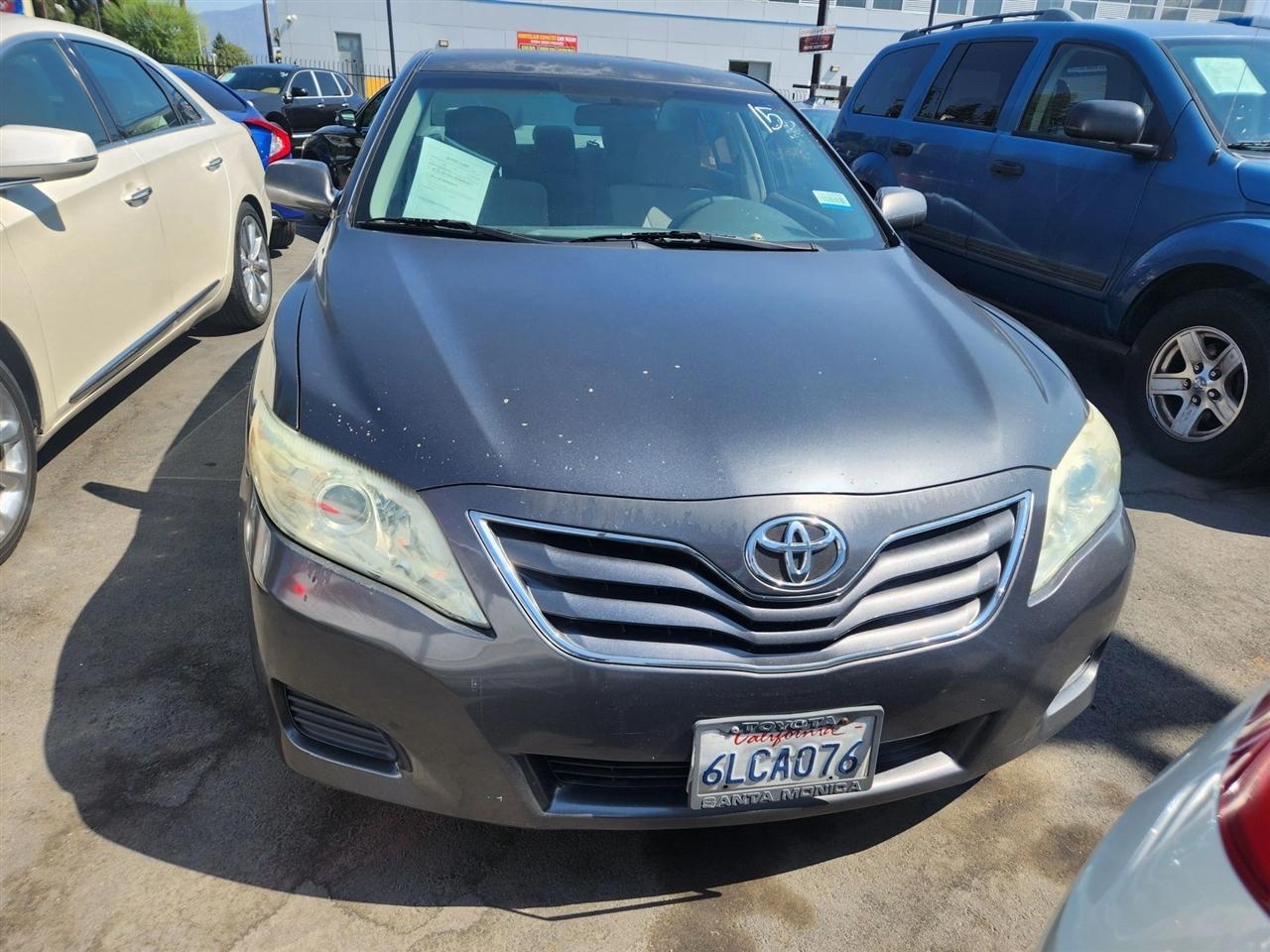 Toyota Camry  2010