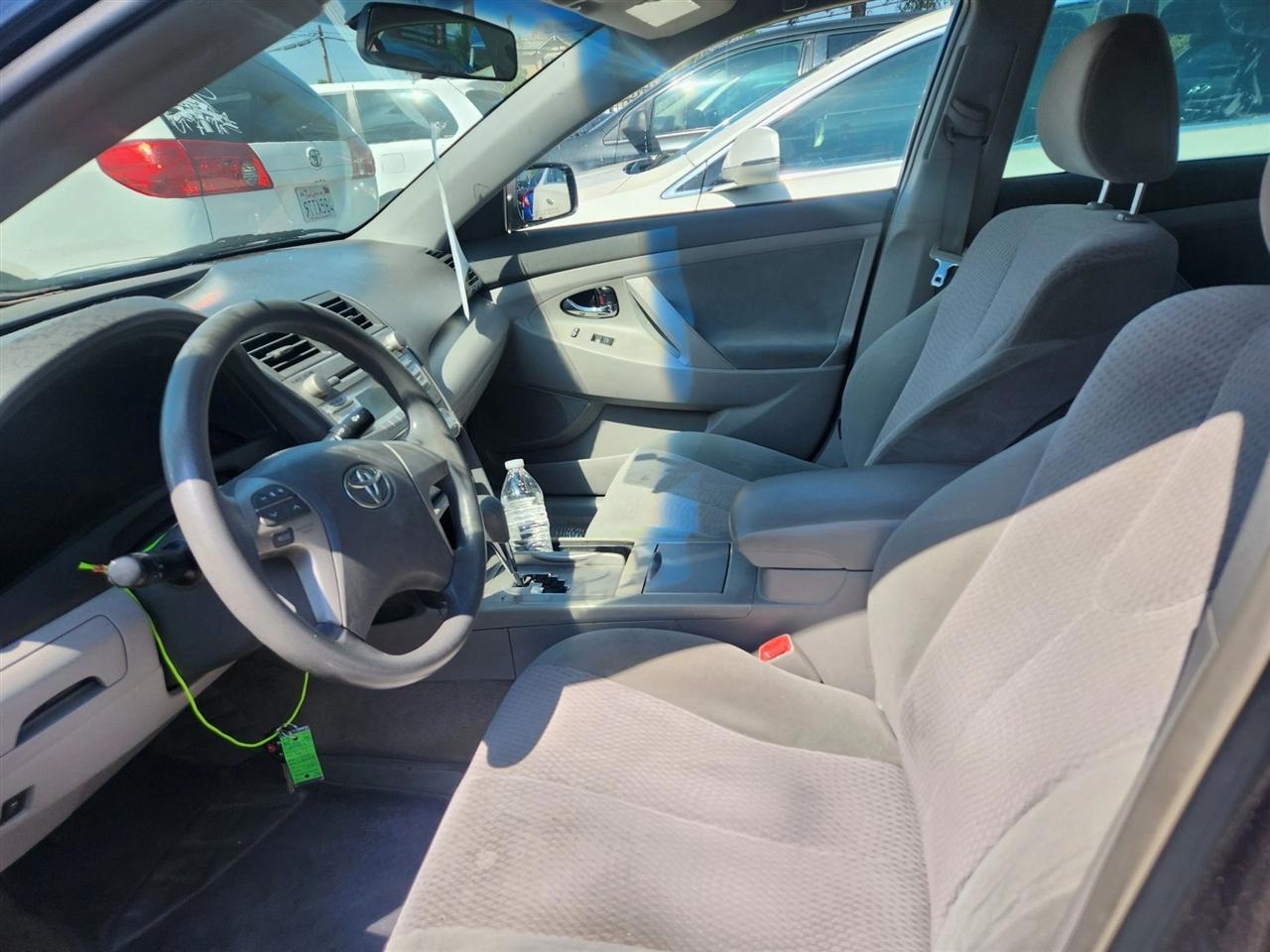 Toyota Camry  2010