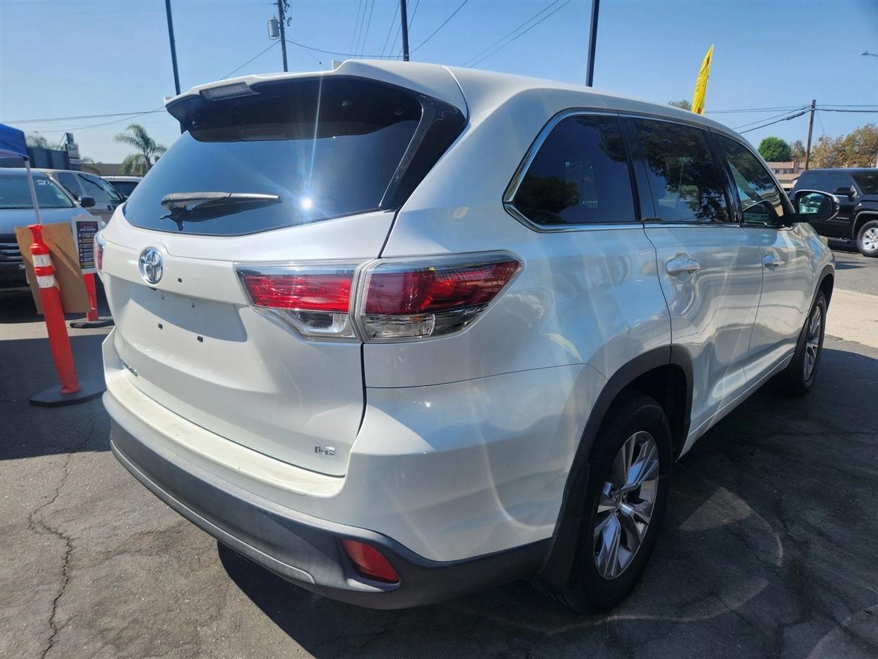 Toyota Highlander  2015