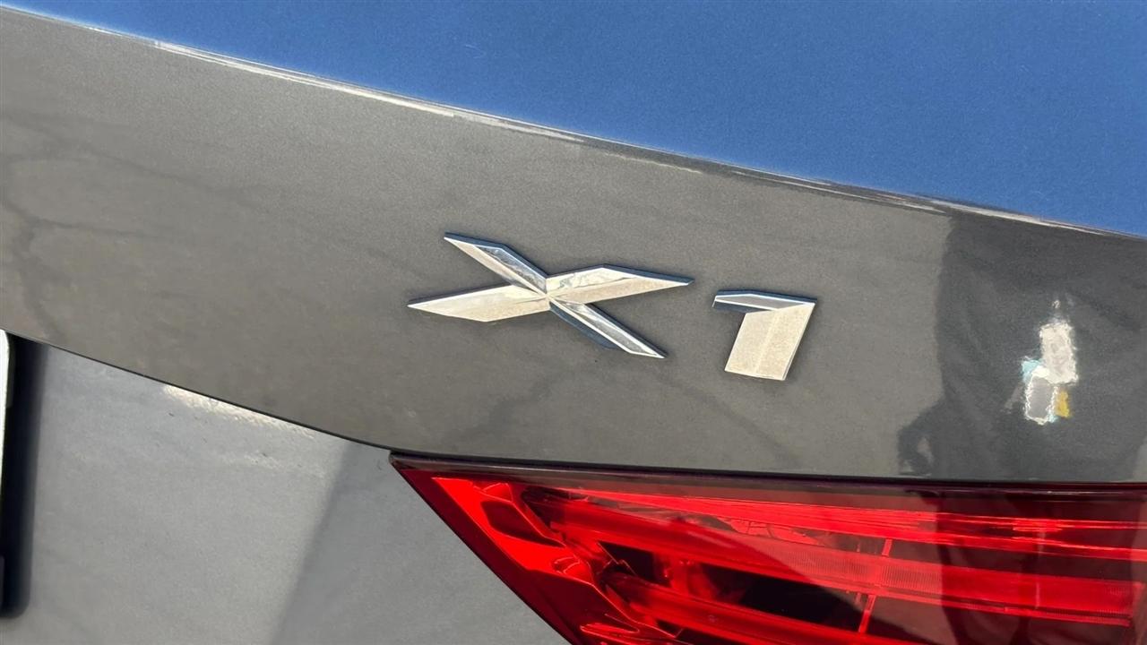 BMW X1  2015