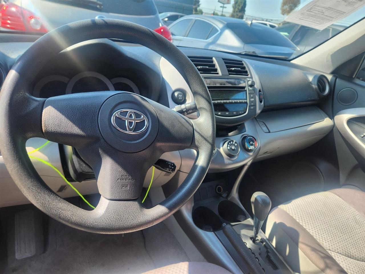 Toyota RAV4  2008