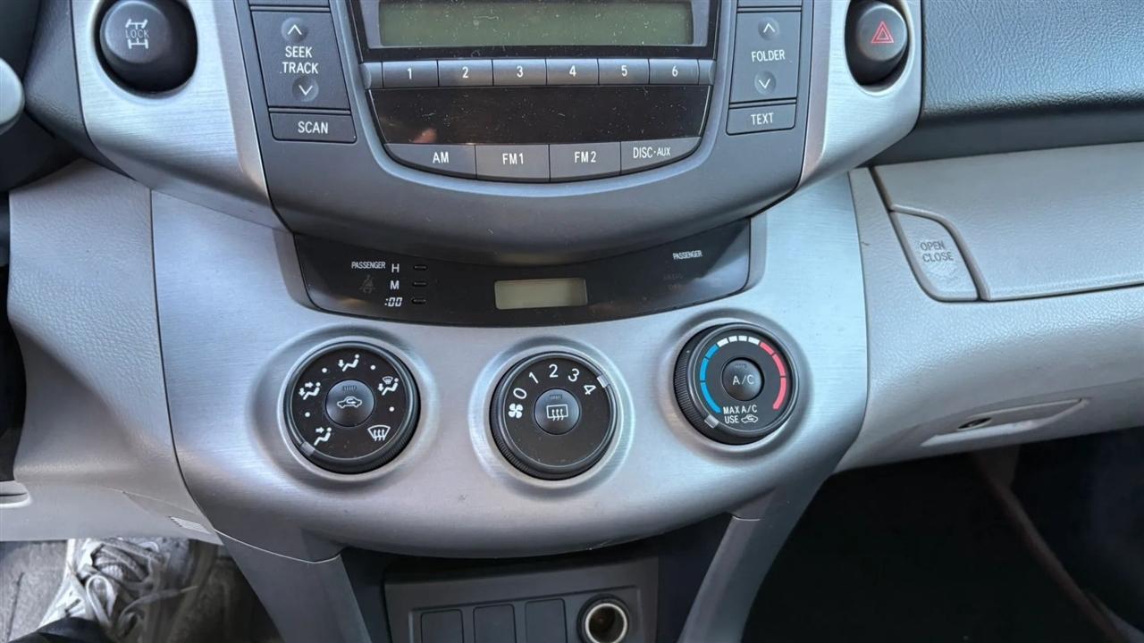 Toyota RAV4  2008