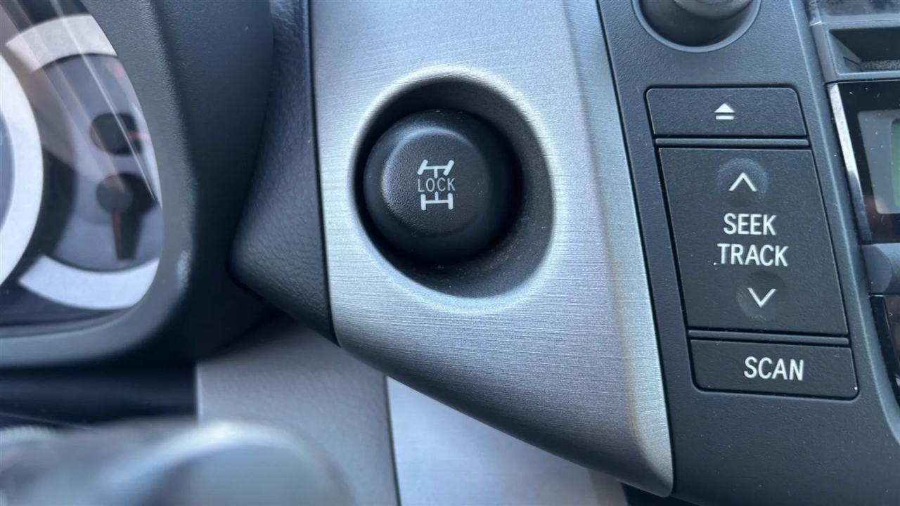 Toyota RAV4  2008