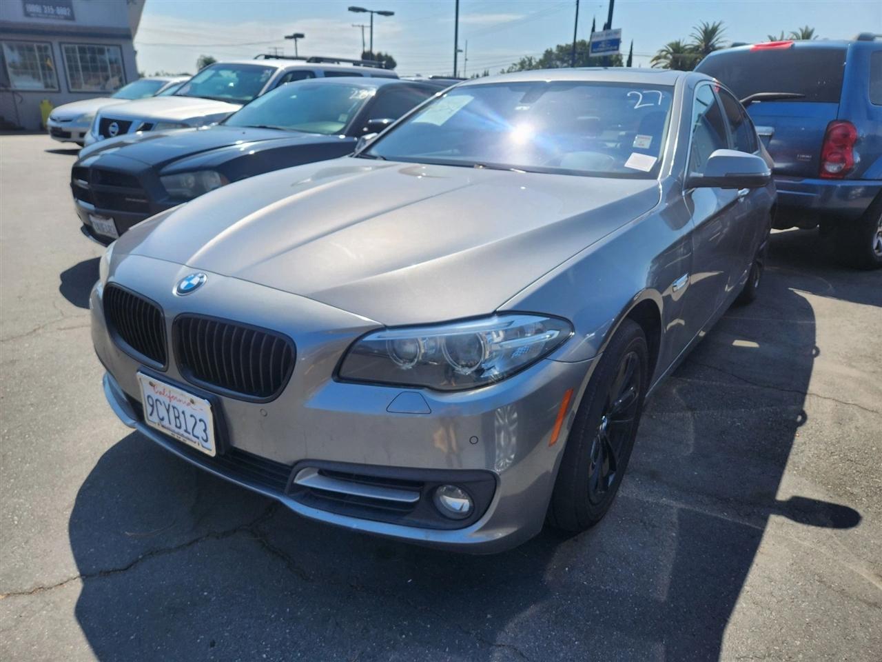 2015 BMW 5-Series 528i xDrive Sedan 4D