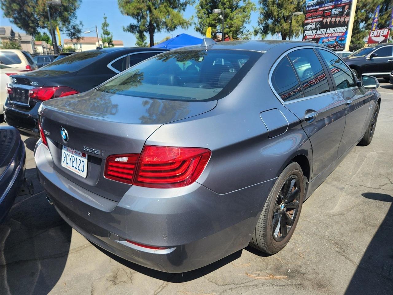 BMW 5-Series  2015