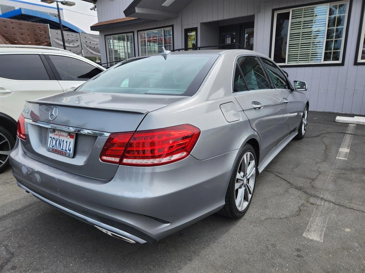 Mercedes-Benz E-Class  2014