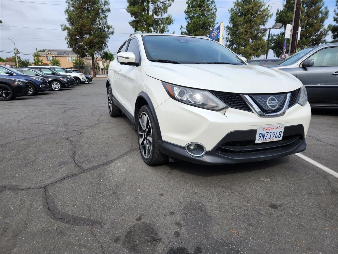Nissan Rogue Sport  2018